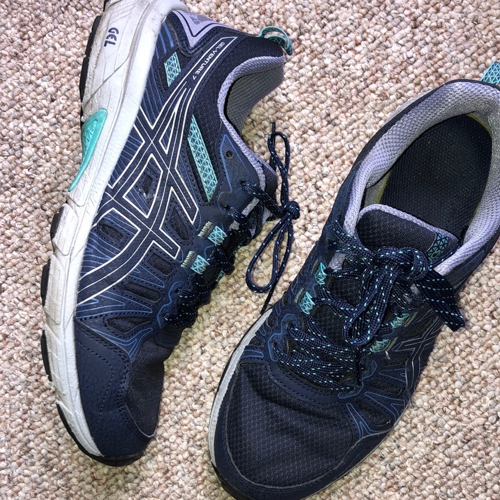 Adidas Gel Ventura 7 Running Shoes